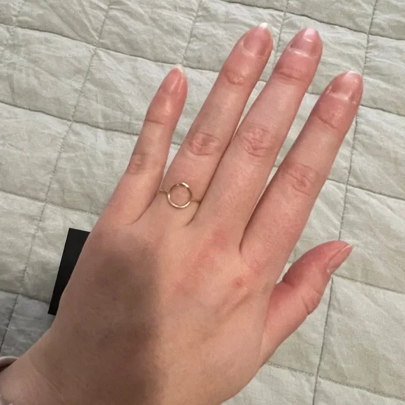 Quince 14K Gold Circle Ring - Picture 4 of 5
